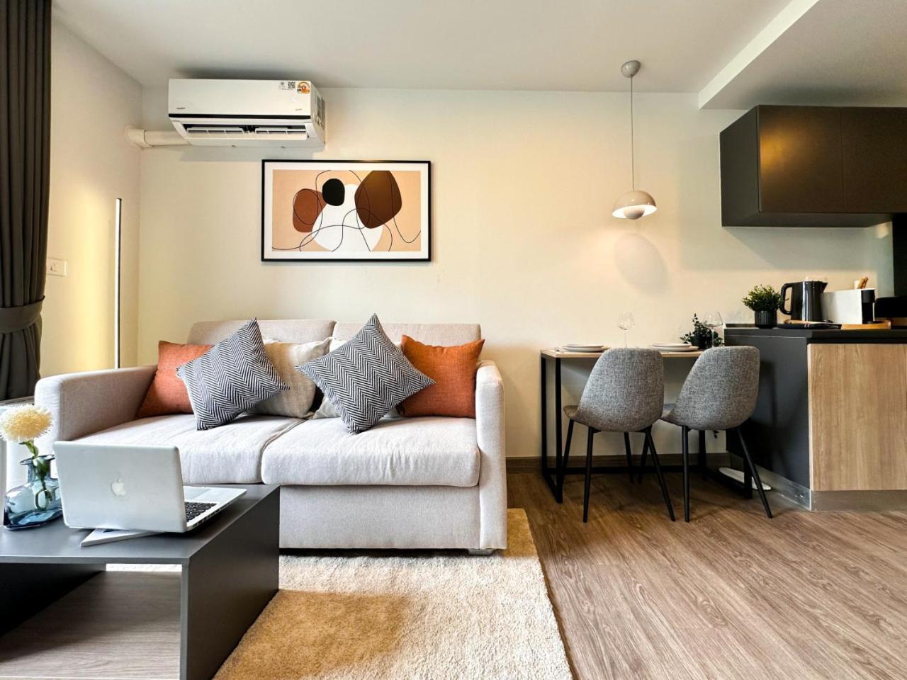 Serene Tropical 1br - Ultra Fast Wifi - Sathorn Appartement Bangkok