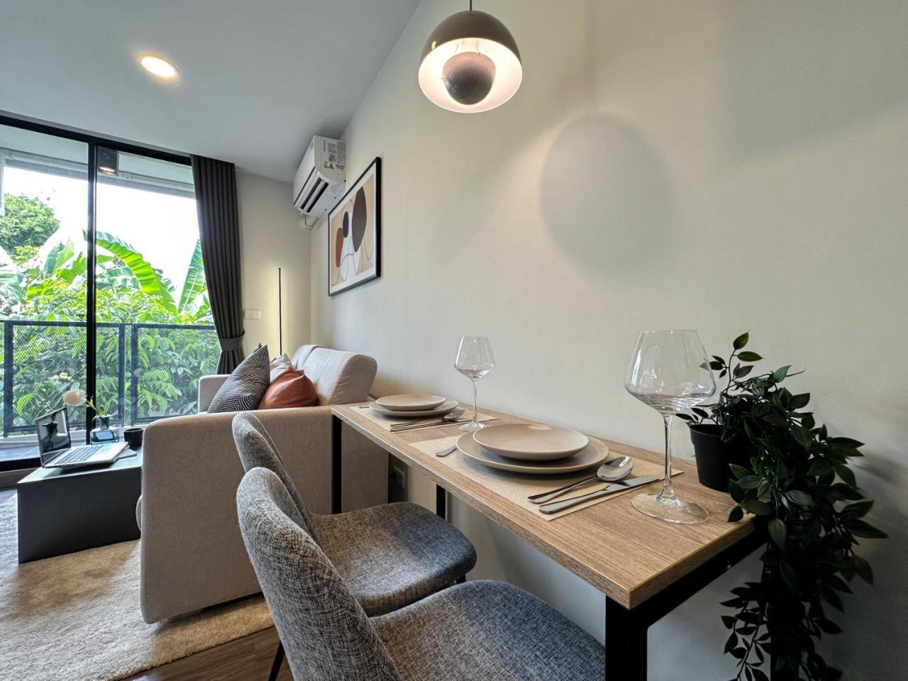 Serene Tropical 1br - Ultra Fast Wifi - Sathorn Appartement Bangkok