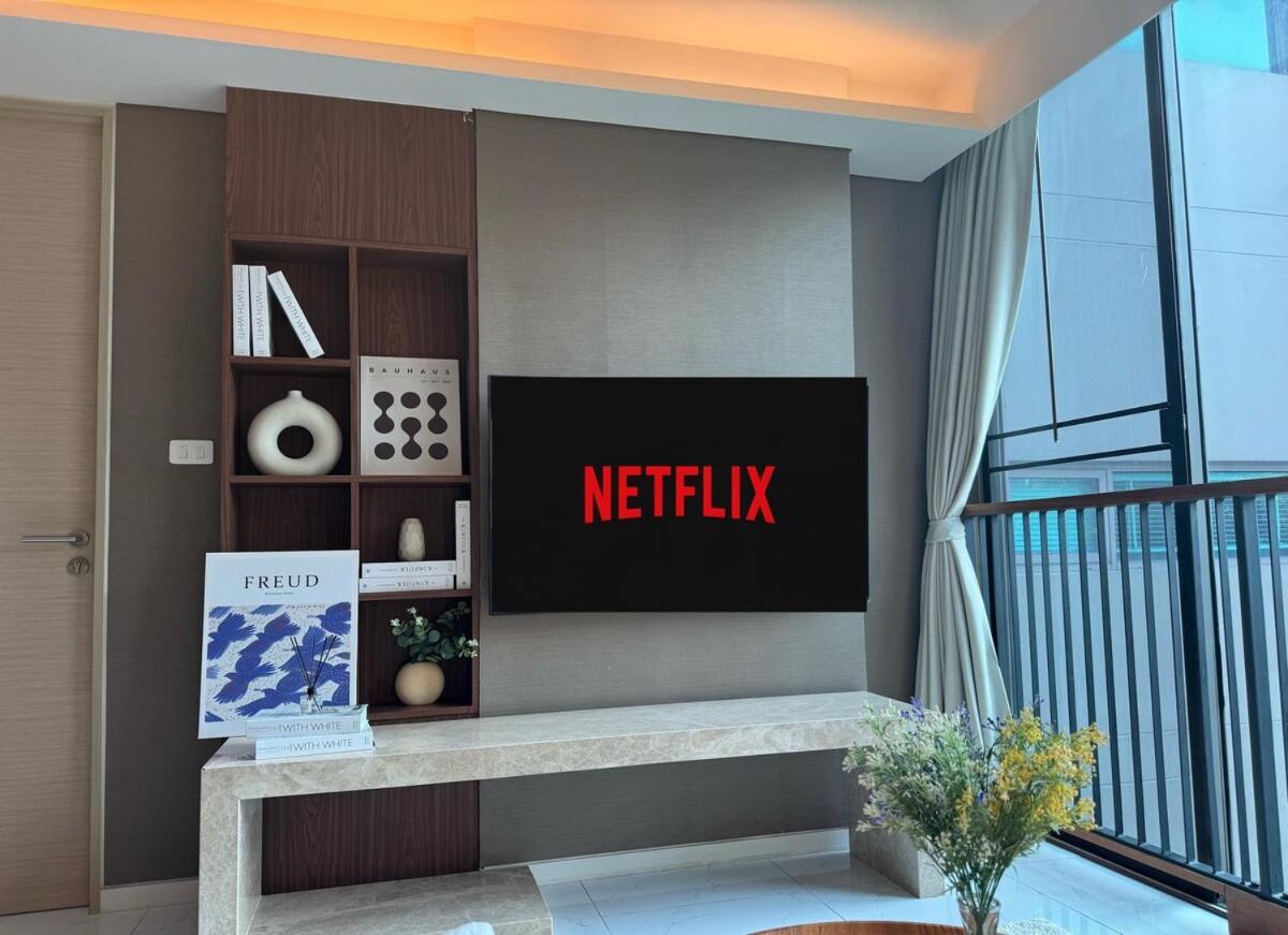 2 Bed 2 Bath Phrom Phong Bts * Bangkok