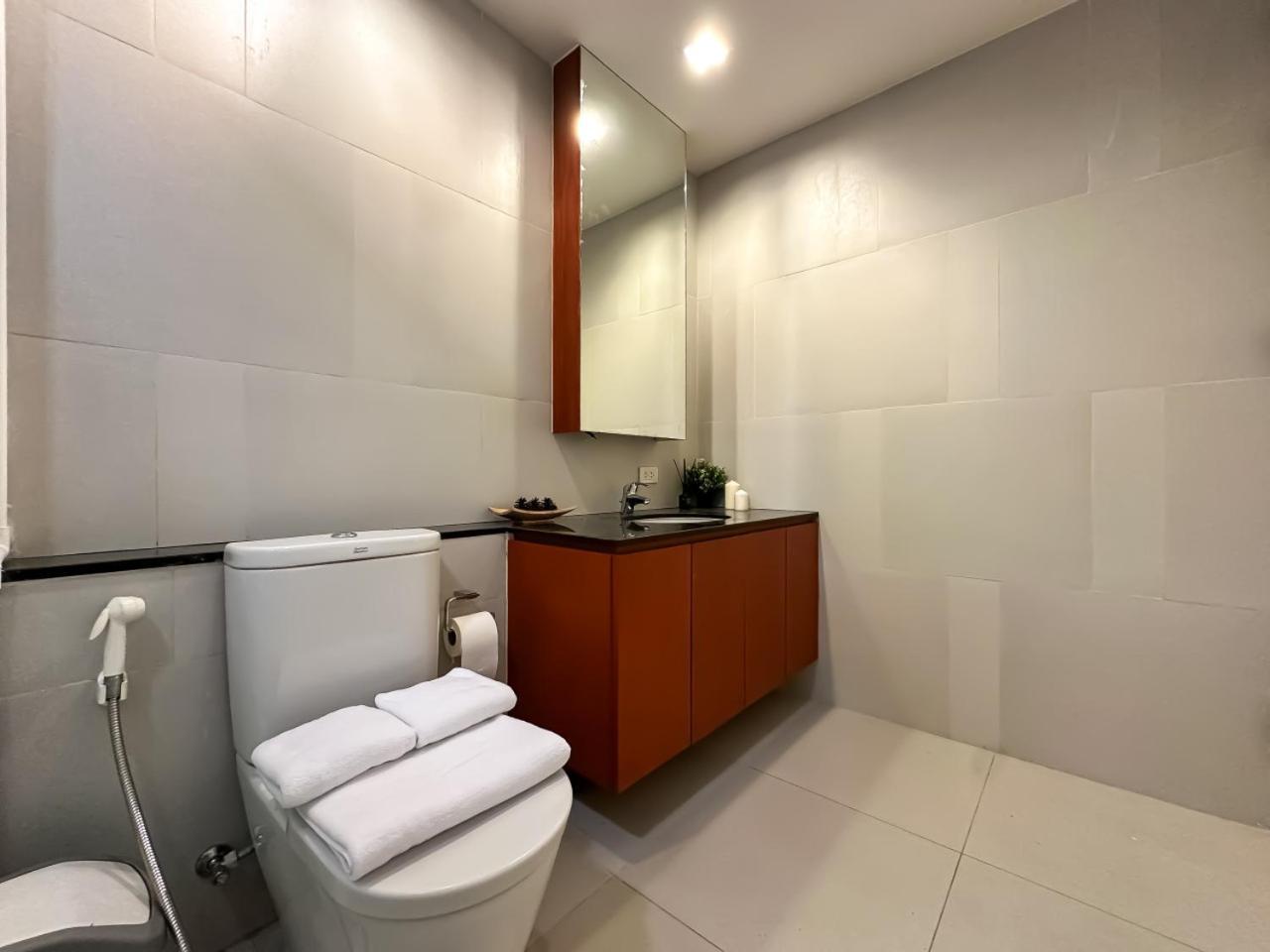 Apartamento Spacious High Rise 2br - Ultra Fast Wifi - Phrom Phong