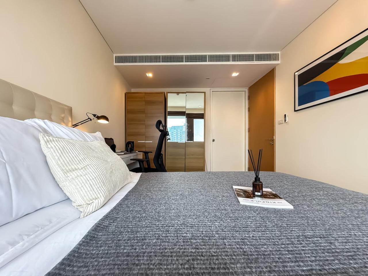 Spacious High Rise 2br - Ultra Fast Wifi - Phrom Phong *