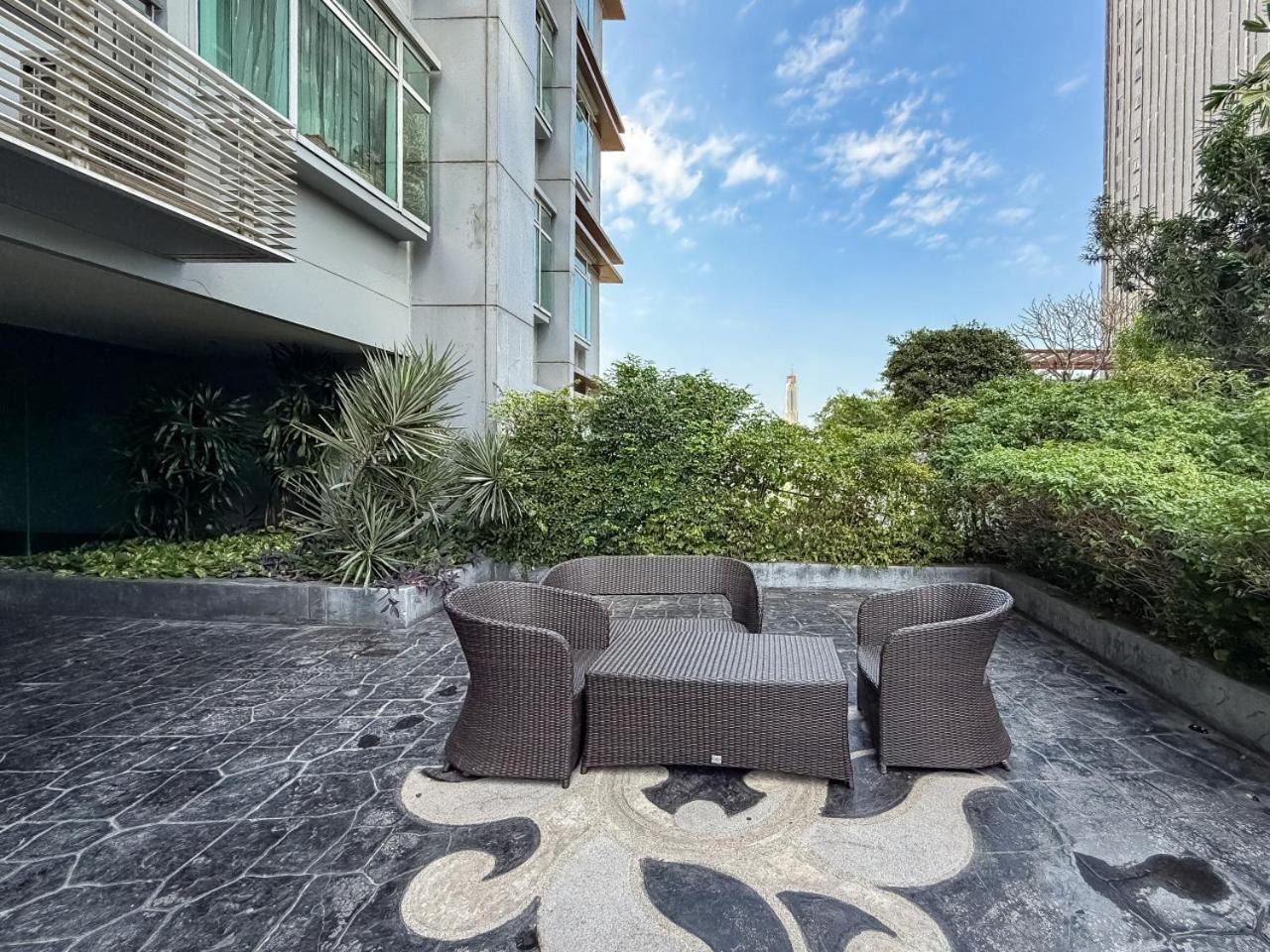 Luxurious High-rise - Ultra Fast Wifi - Mrt Petchaburi Apartamento
