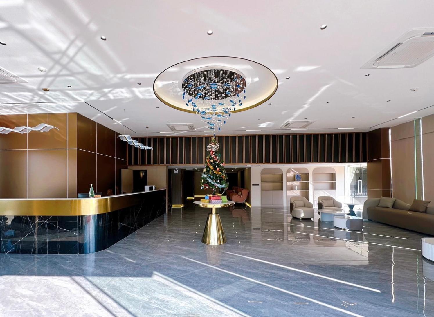 Miloft Suvarnabhumi Airport Hotel 5*