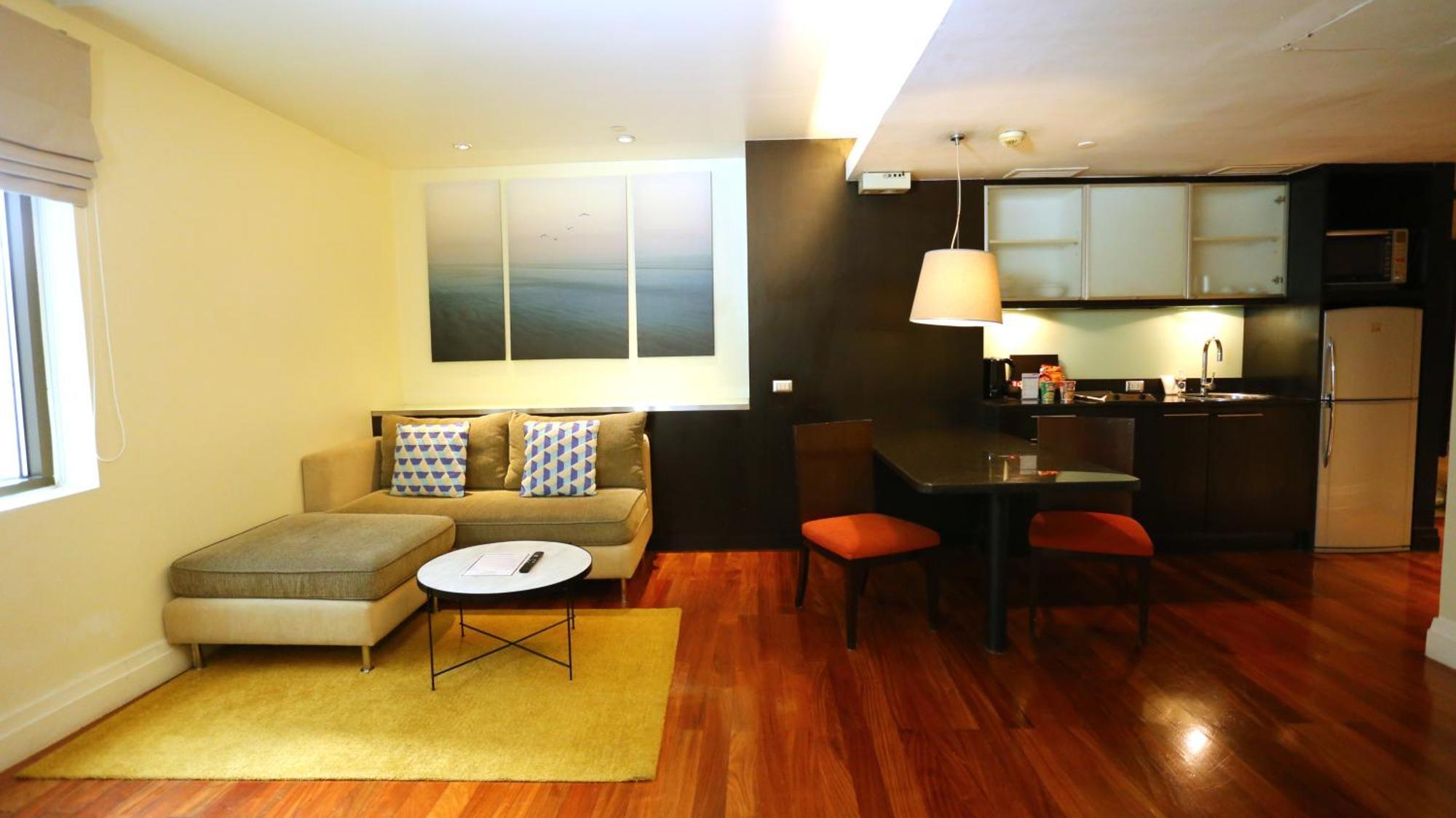 The Quarter Saladaeng By Uhg Bangkok