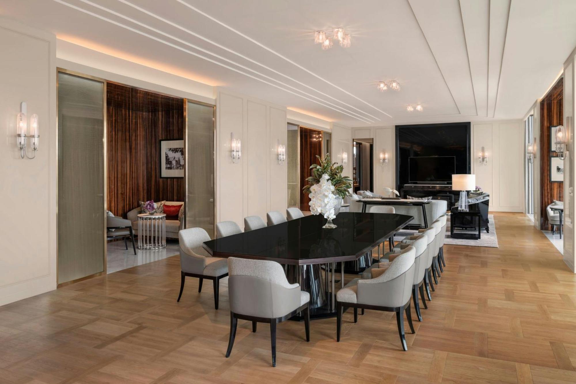 The Ritz-carlton, 5* Bangkok