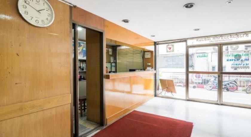 Muangphol Mansion Khách sạn 3*