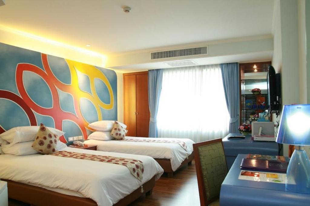 Hotel Hip 3*