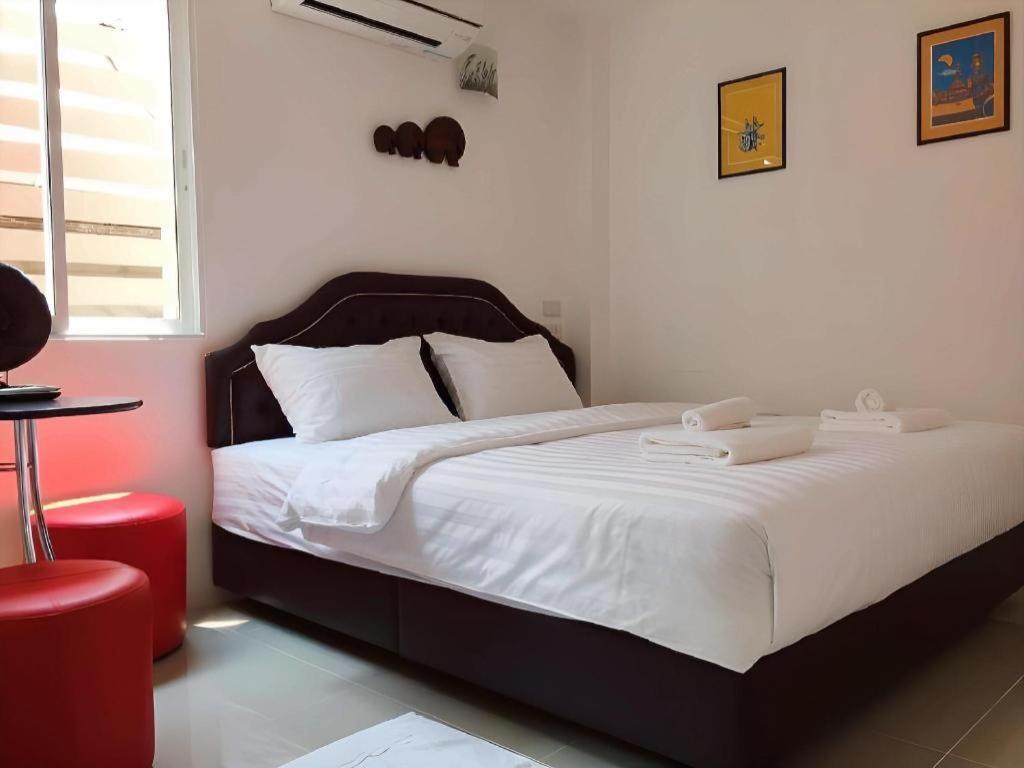 Ban Thungdang Housetel Hotel 2*