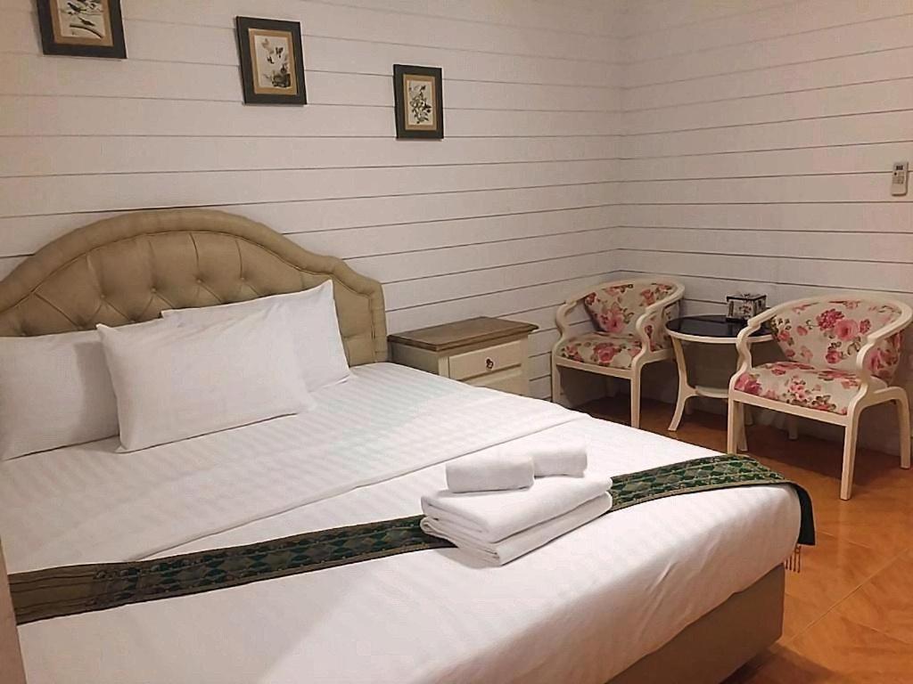 Ban Thungdang Housetel 2* Bangkok