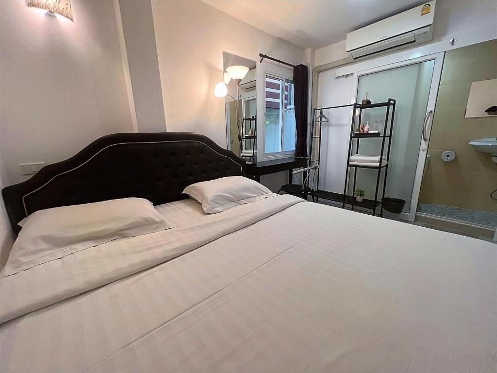 Ban Thungdang Housetel Hotel