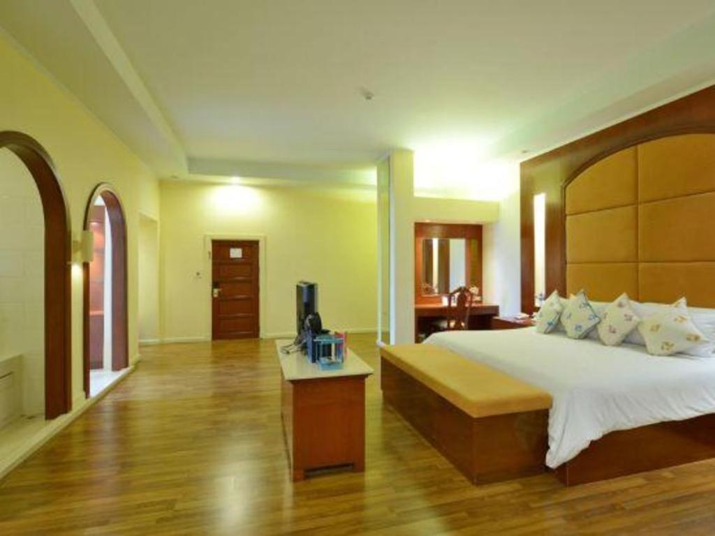 Hotel Hip 3*