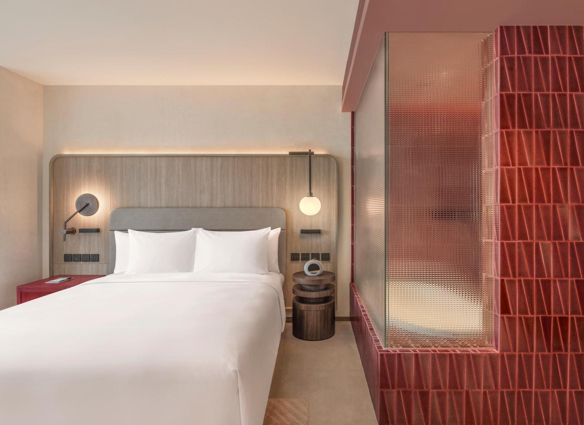 Kromo Bangkok, Curio Collection By Hilton Hotel 5*