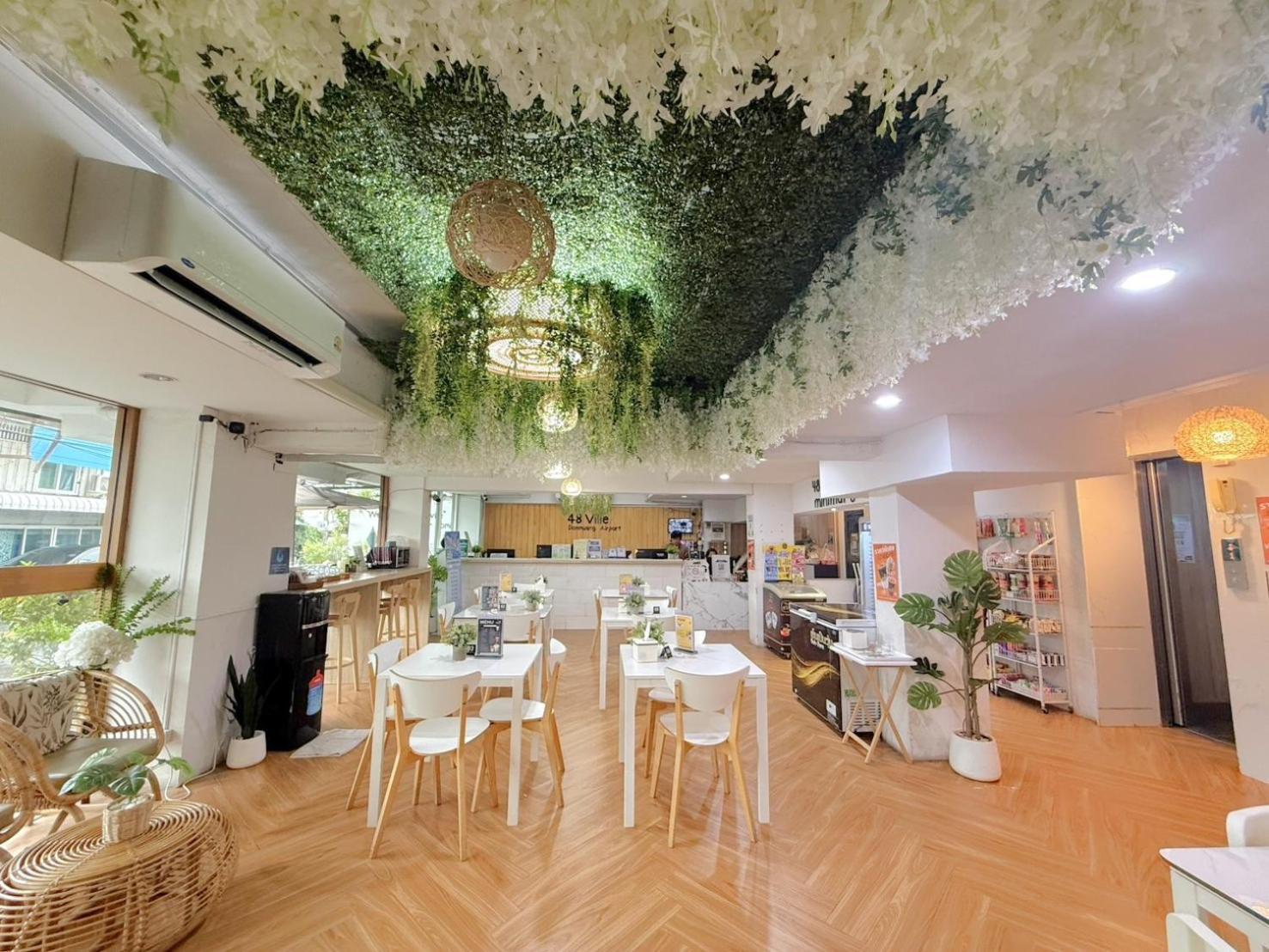48 Donmuang Airport Hotel