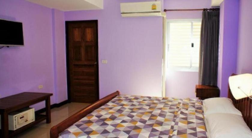 Hotel Sunflower Place 3*