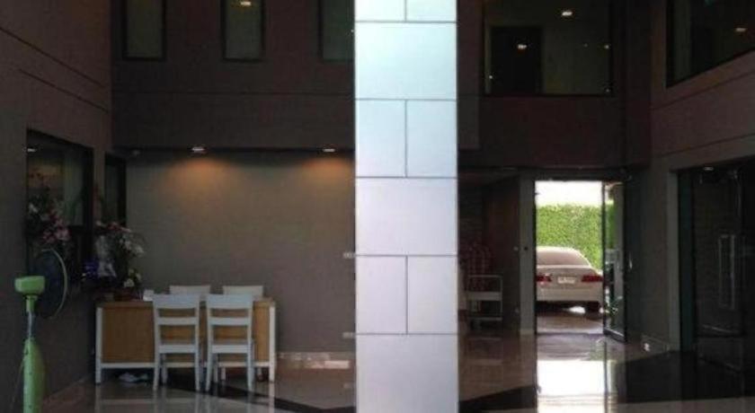 Hotel Ipremium Sukhumvit 81 Bangkok