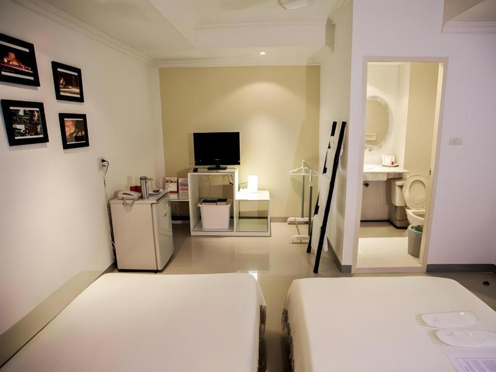 Hotel House 3*