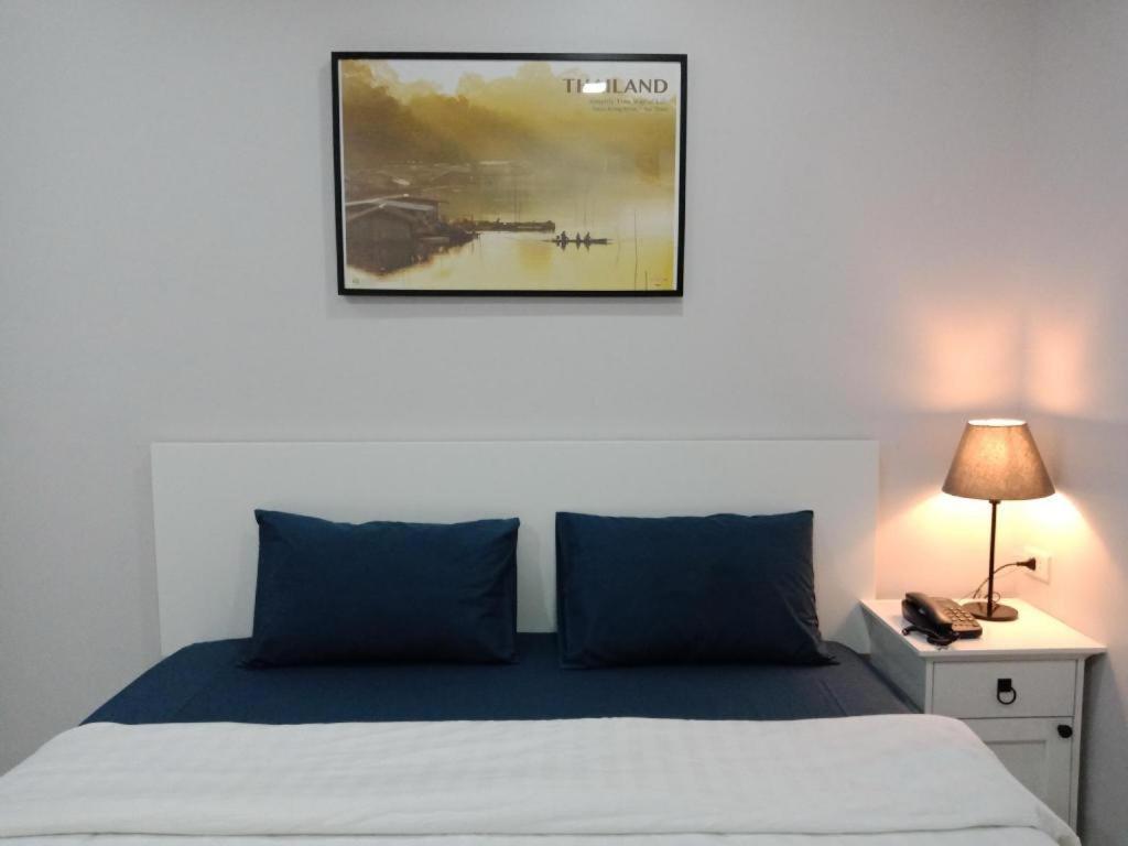 Hotel Your Place 2*