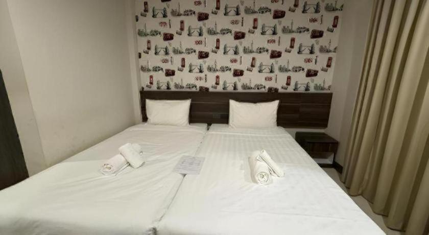 Hotel Seoul3 & Slow Bar Cafe 2*