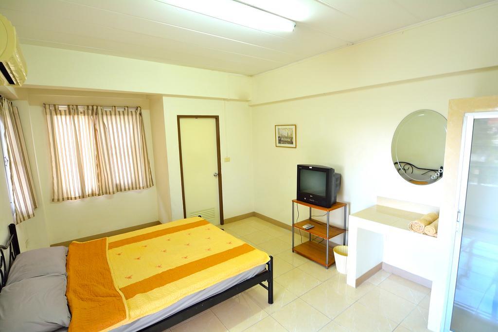 Modern Place Aparthotel 2*
