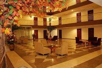 Hotel Three Seasons