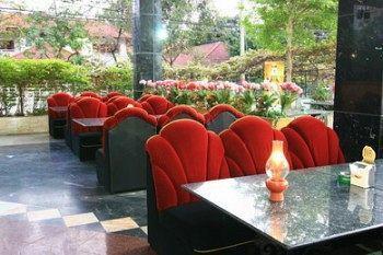 Hotel 13 Coins Airport Ngam Wong Wan - Domestic Bangkok
