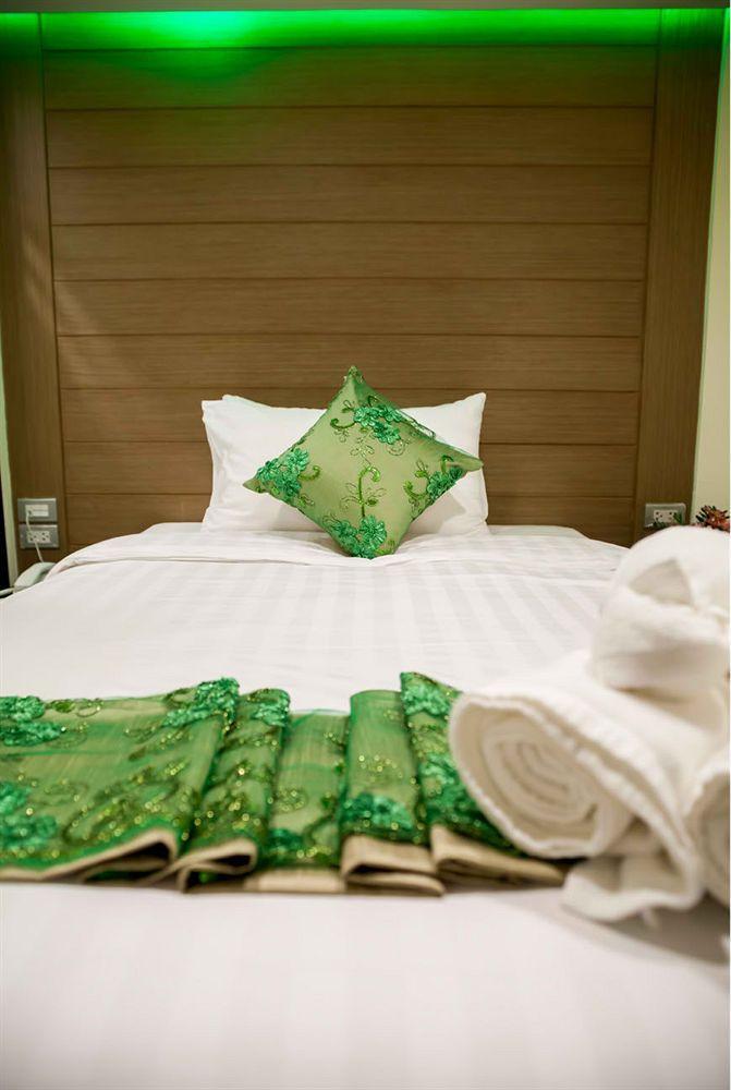 Eleven Avenue Hotell