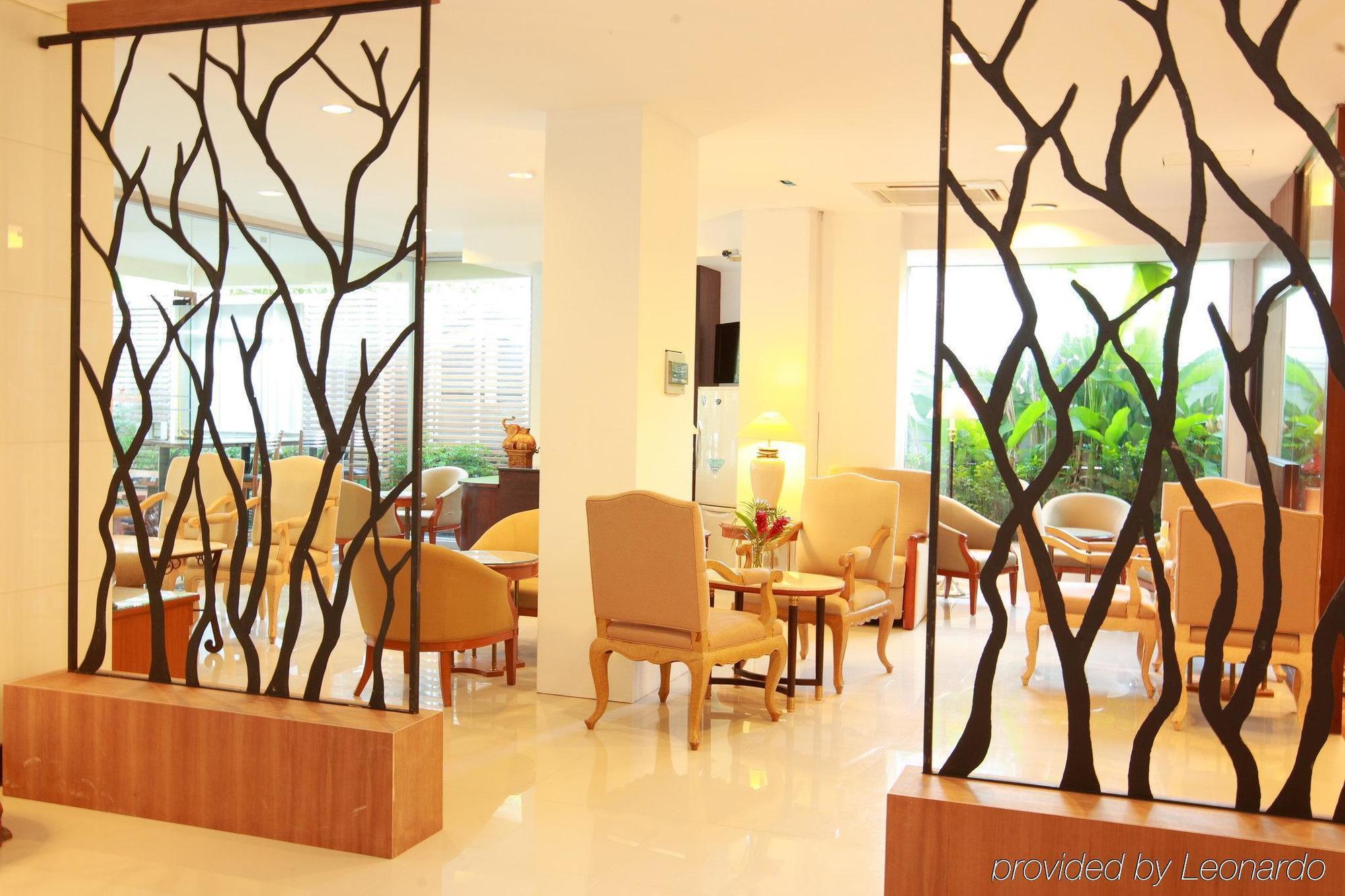 Royal View - Rang Nam 3* Bangkok