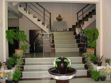 Grand Pinnacle Hotel