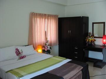 Grand Pinnacle Hotel 3*