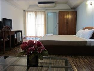 Apartment Galleria@subway Bangkok