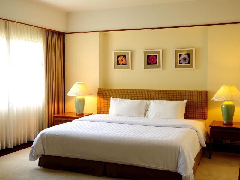 Khách sạn Pantip 4*