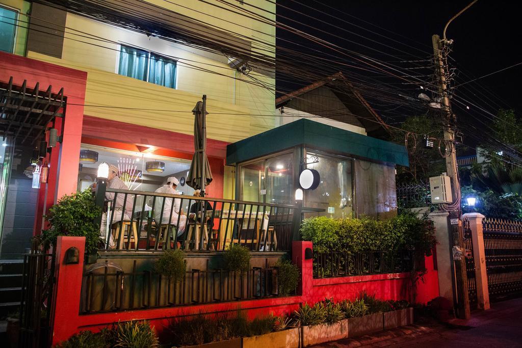 Hotel Darul Hijroh 2*