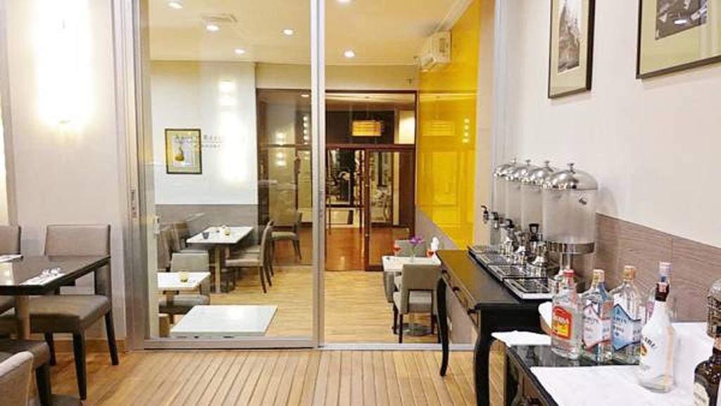 Apartahotel Asoke Sukhumvit By Uhg