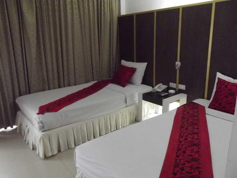 Khurana Inn 3*