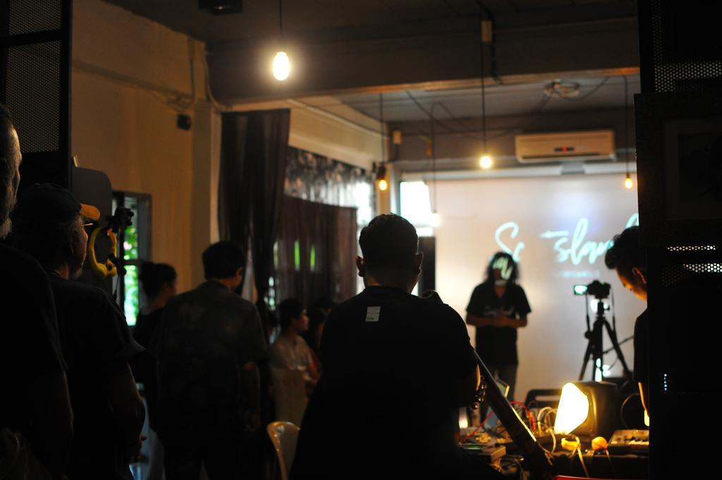 Pyat Music And Artel Bangkok