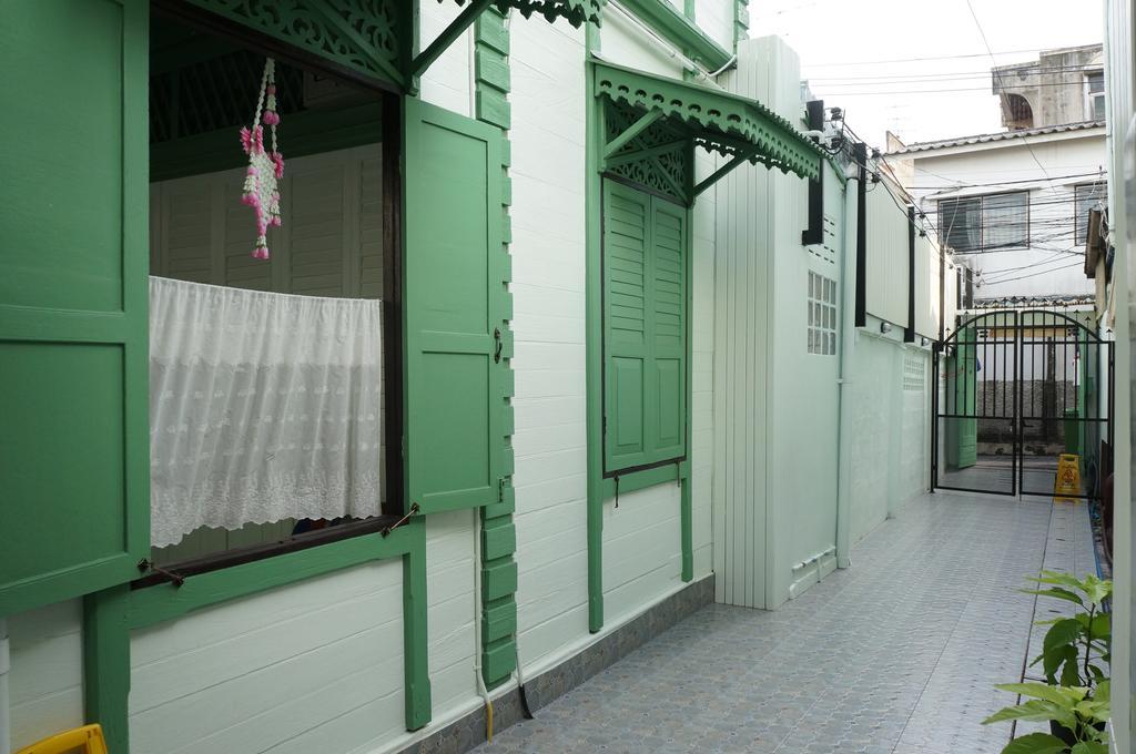 Teak House Guest house Bangkok