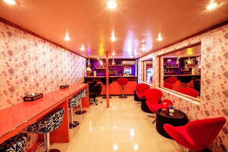 Oyo 796 Paradise Sukhumvit