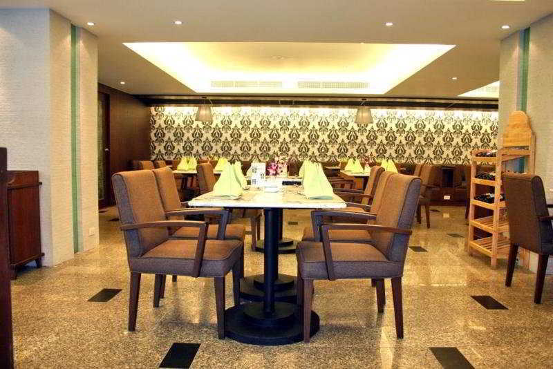 Centre - Sha Extra Bangkok