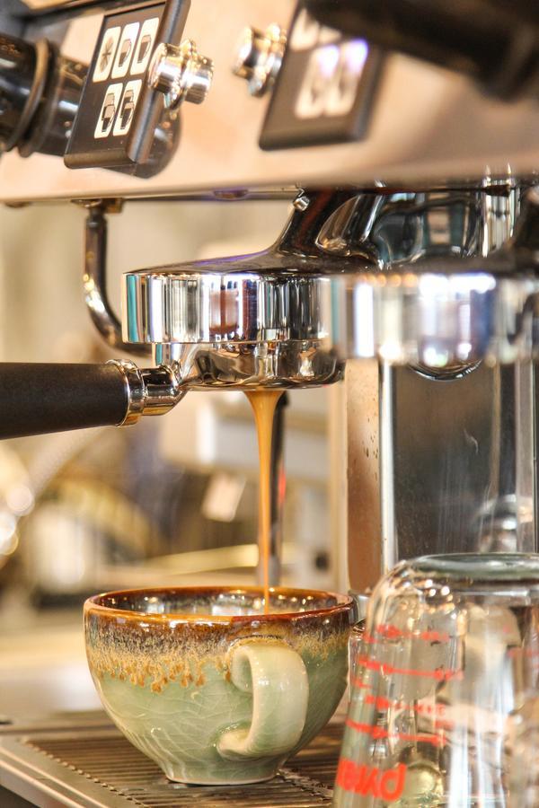 Thonglor Travellers And Cafe * Bangkok