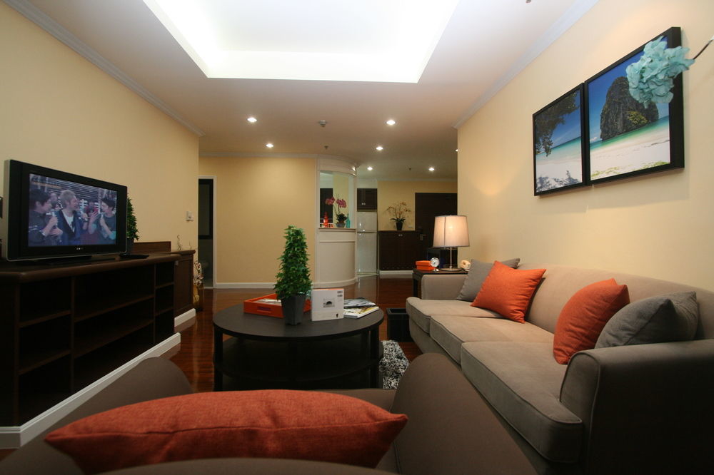 Cnc Residencia Hotel