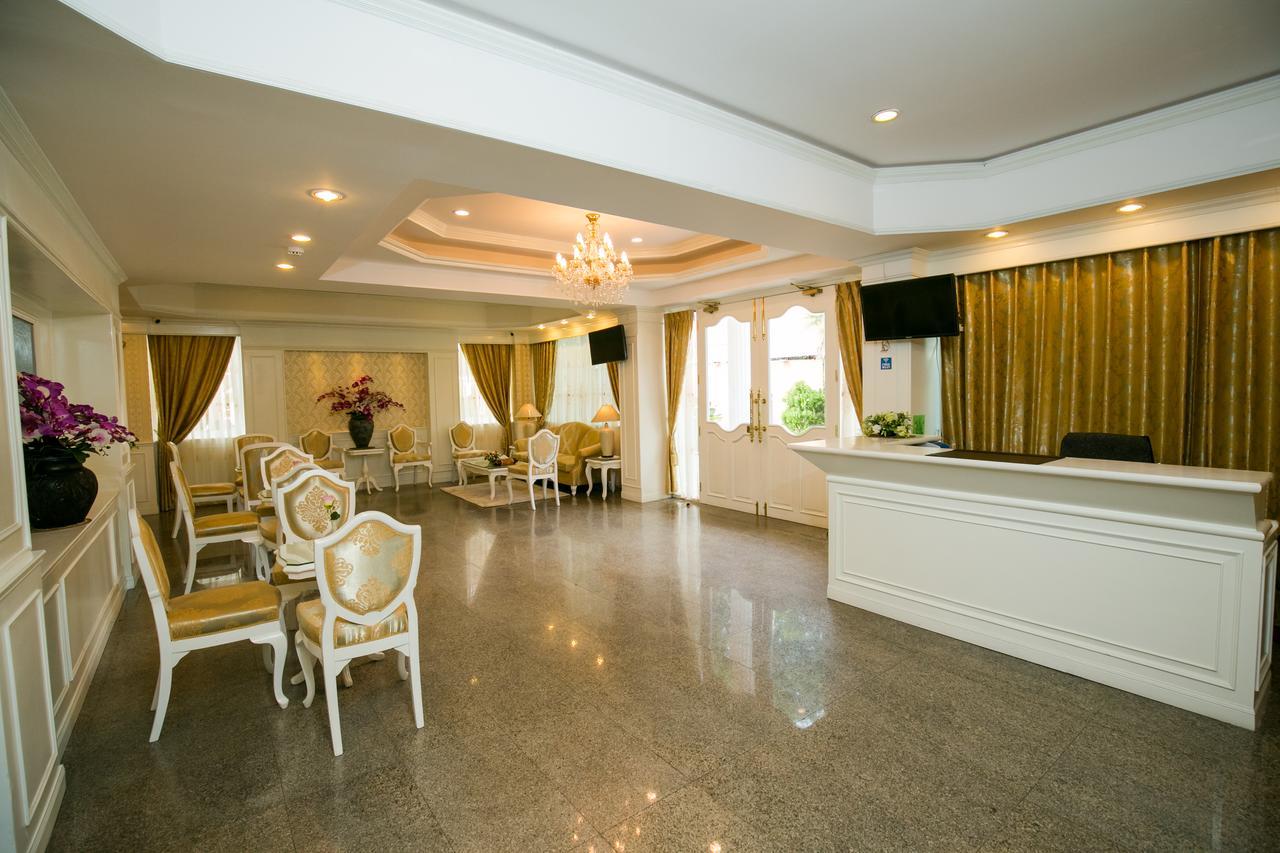 Khách sạn Le Paradis