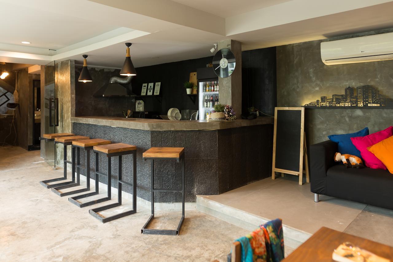 Auberge de jeunesse Revolution Asoke