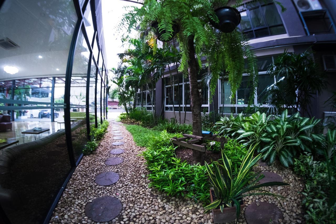 Apple Bangkok