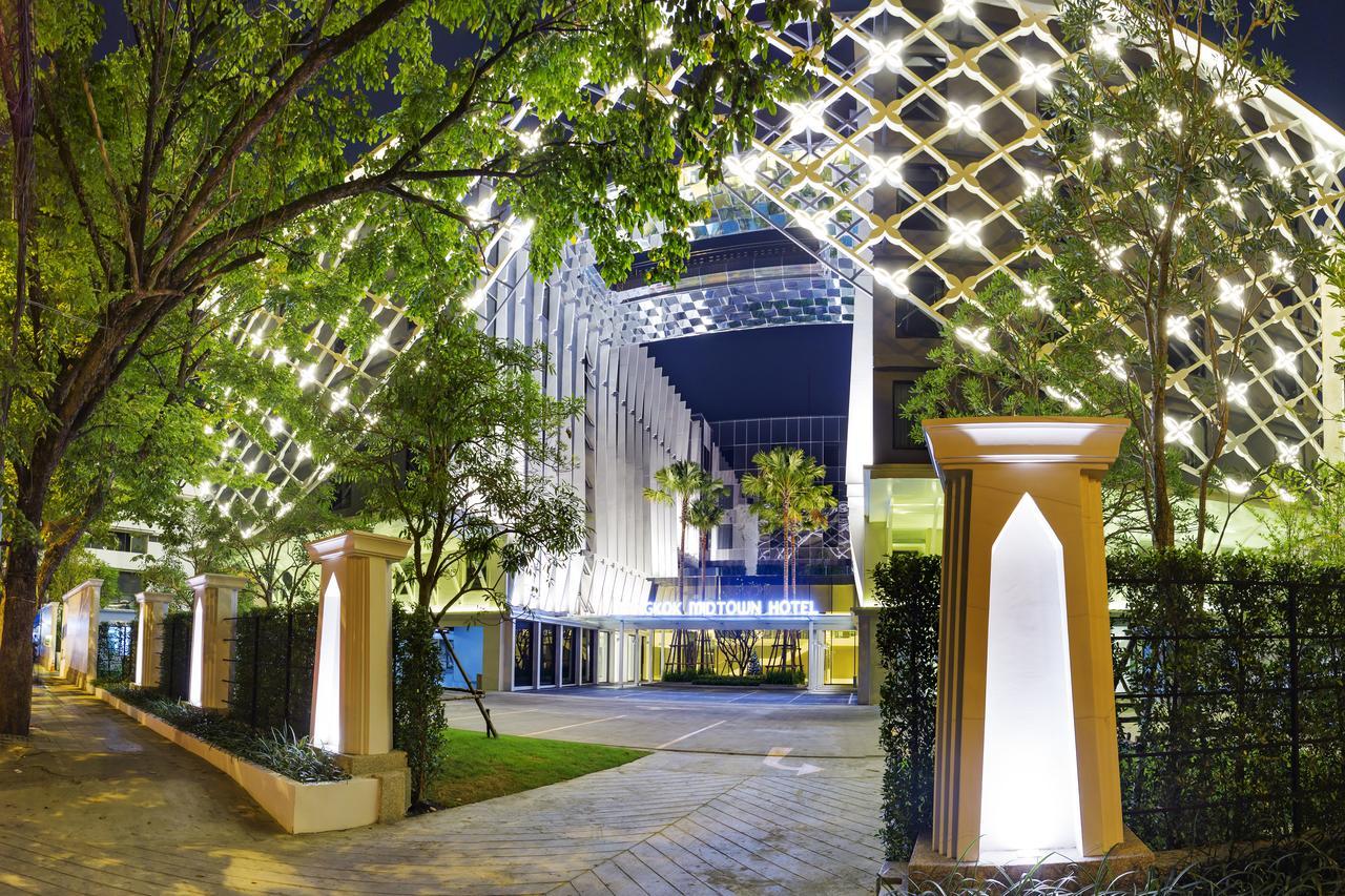 Midtown Khách sạn 4*