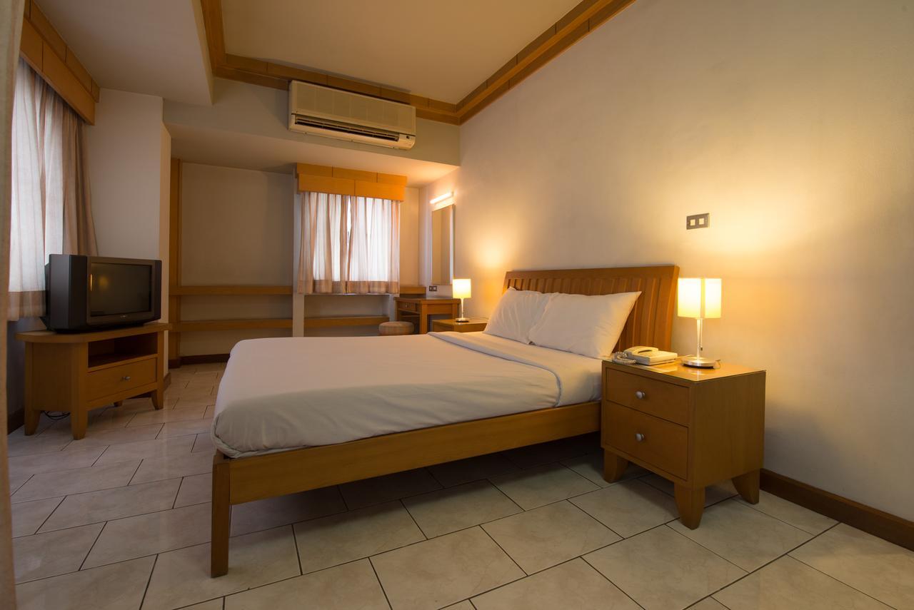 Apartahotel Baan Pratoom