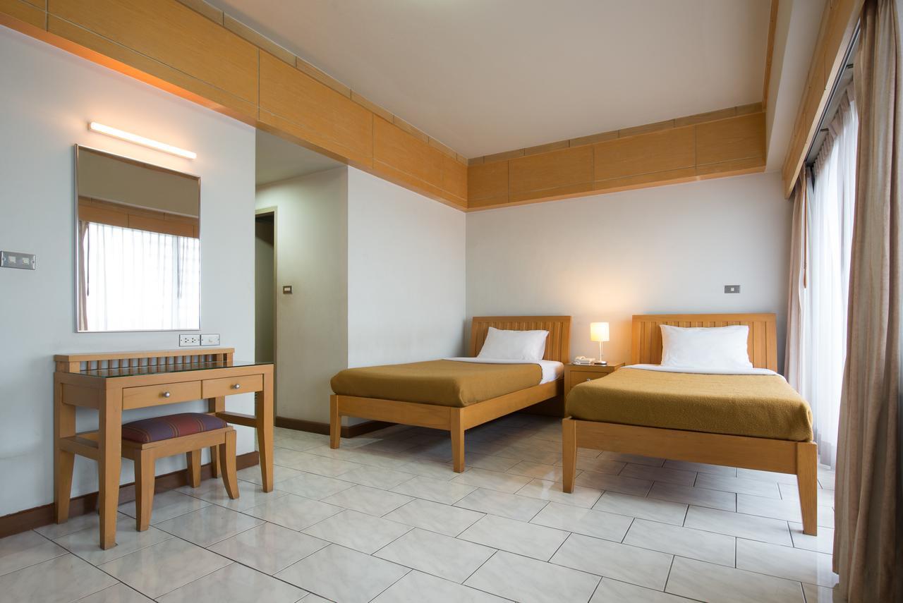 Apartahotel Baan Pratoom *