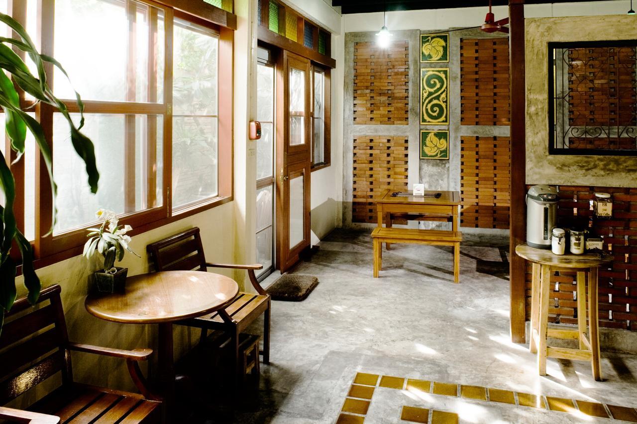 Hostel Cozy Place
