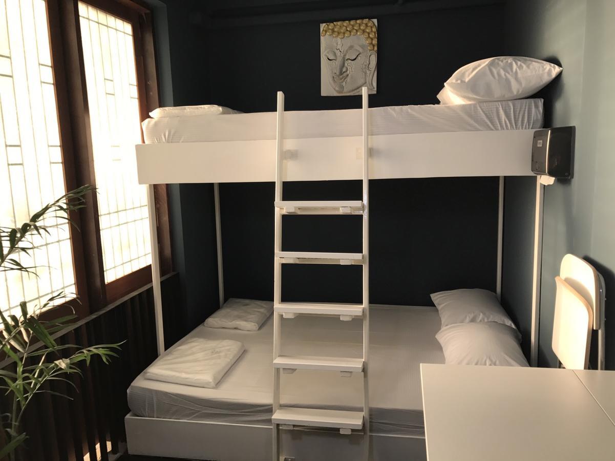 Tenten Albergue *