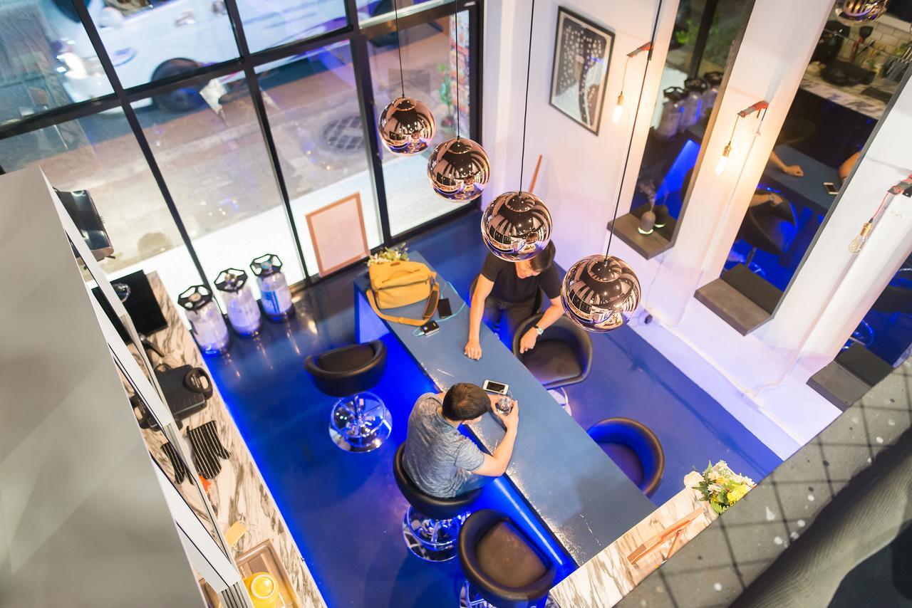 Capsule hotel Laf Aree Bangkok