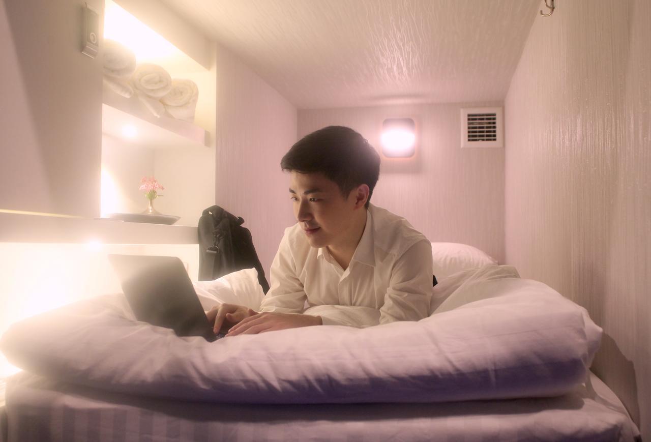 Capsule hotel Laf Aree